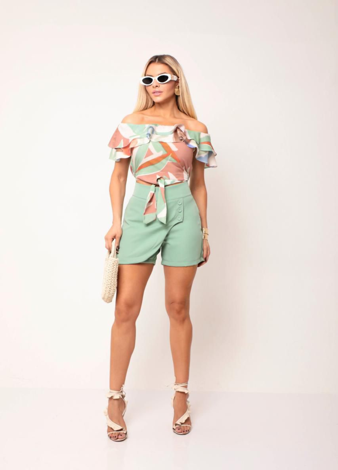 Conjunto Short Liso em Crepe com Estampa